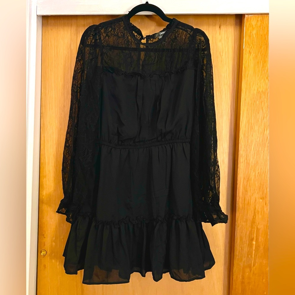 AQUA Black Lace Long Sleeve Dress - Size XL